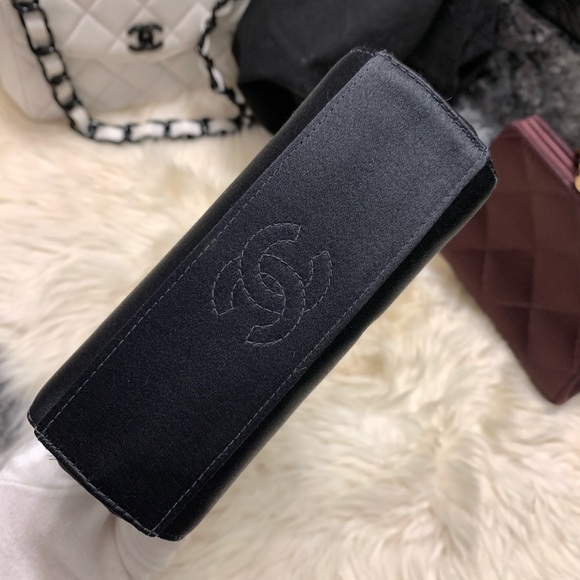 ❌SOLD ❌Vintage Chanel camellia satin mini handle bag - Picture 6 of 13